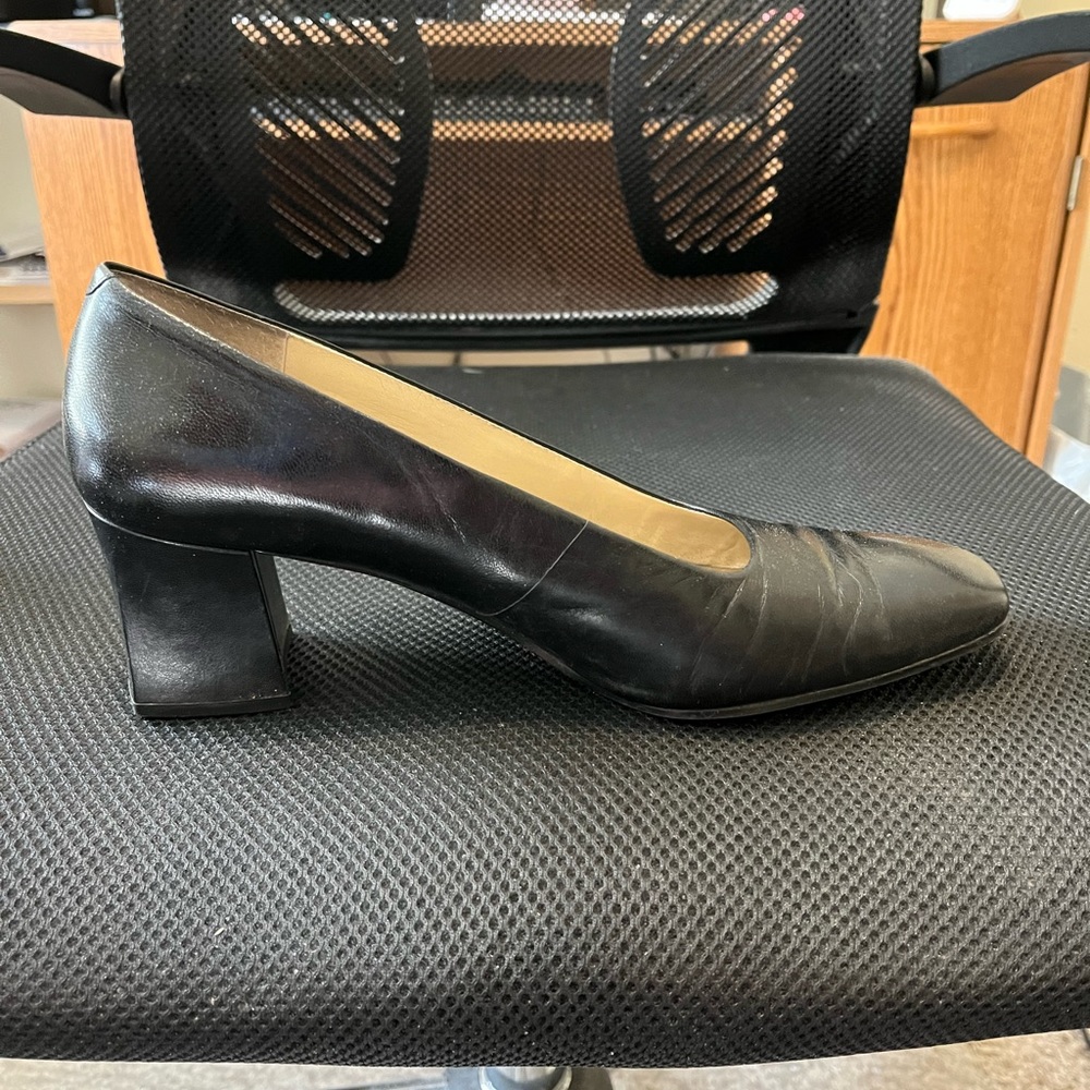 Worthington black dress shoe size 10 M